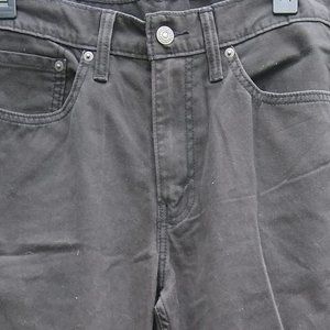 NEW Dark Grey Levi Jeans (34-34)